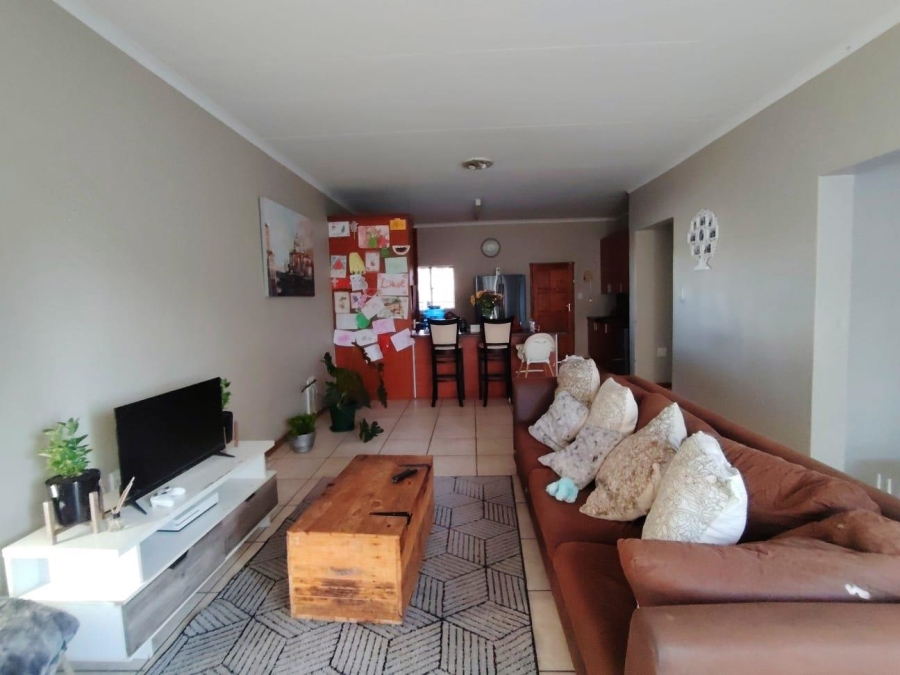 3 Bedroom Property for Sale in Langenhovenpark Free State